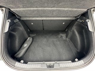 Toyota Corolla 140H Active Plus