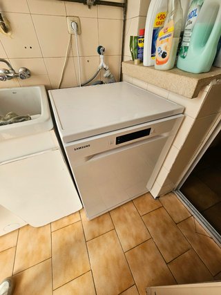 Lavavajillas Samsung DW60M6040FW