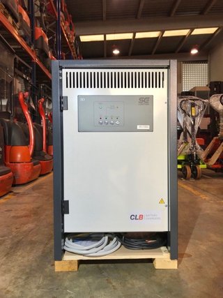 Ref. A633 Cargador PBM 48v 80Ah Trifásico