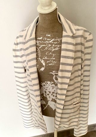 Americana rayas gris y blanco
