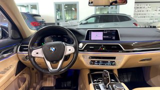 BMW SERIE 7 745e (2019)