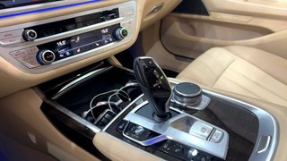BMW SERIE 7 745e (2019)