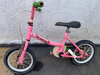 Bicicleta Clásica Roja Plegable