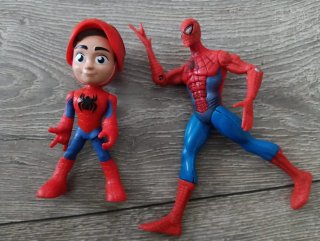 Muñecos PVC (2)