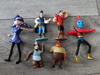 Muñecos PVC (3)