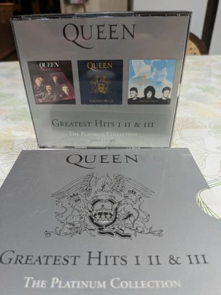 Queen Greatest Hits I II & III CD Set
