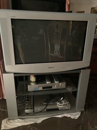 Pack Sony TV 32 100Hz + VHS + CD