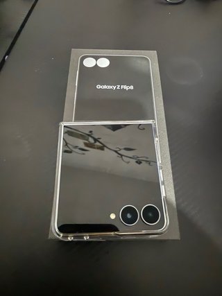 Samsung Galaxy Z Flip 8 Nero