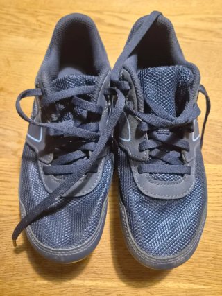Zapatillas atletismo con clavos