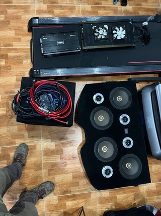 Equipo de música para coche
