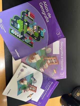 Libros de geografía e historia de 3 ESO