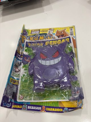 Revista pokemon + figura gengar