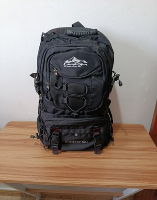 Mochila Camping Outdoor 40L Negra