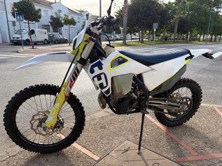 Husqvarna FE 450 Enduro Moto