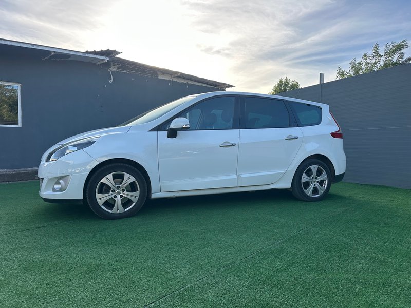 Renault Grand Scénic 1.5 dCi Dynamique 7pl. 2011, foto 7