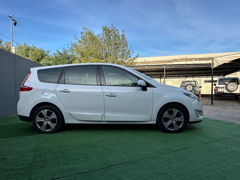 Renault Grand Scénic 1.5 dCi Dynamique 7pl. 2011, foto 8