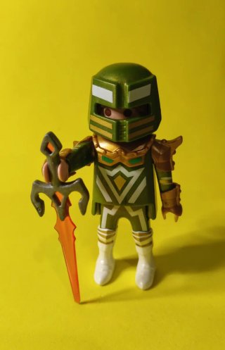 Playmobil caballero verde