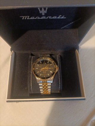 Reloj Maserati Hombre Oro y Plata