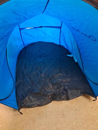 Tienda de campaña Quechua azul