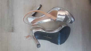 Sandalias plateadas Zara