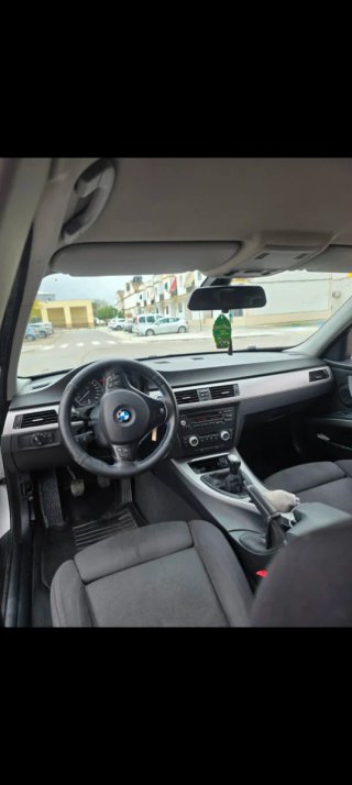 Despiece BMW 320 E90