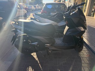 Moto Scooter SYM 125cc Negra