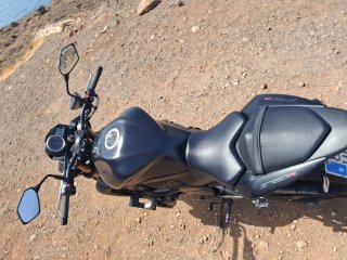 Kawasaki Z750 R Edición Limitada Negra