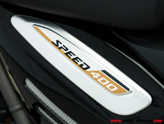 TRIUMPH SPEED 400 -APTA A2- GARANTÍA OFICIAL