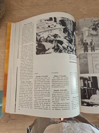 Llibre Fotografia Històrica de Vic vol.II