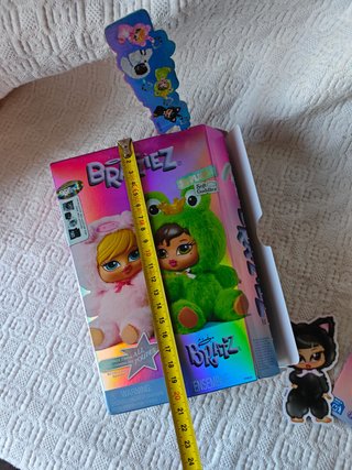 Caja vacía Bratz Bratziez Iconz Jade Kool Kat
