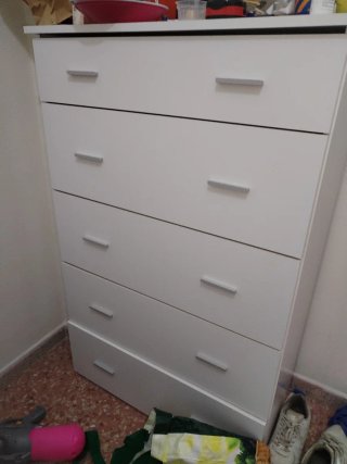 Cajonera blanca de madera