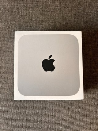 Mac mini M2
