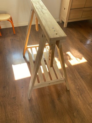 2 Caballetes de escritorio MITTBACK madera