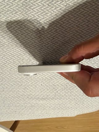 iPhone 16 blanco