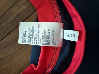 Camiseta protección solar tiburón niño