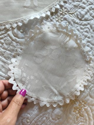 Tapetes de tela blancos