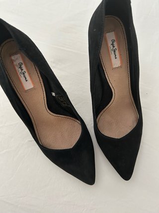 Zapatos de tacón negros