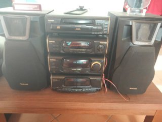 Equipo de Música (TECHNICS) Radio / CD / Casete /