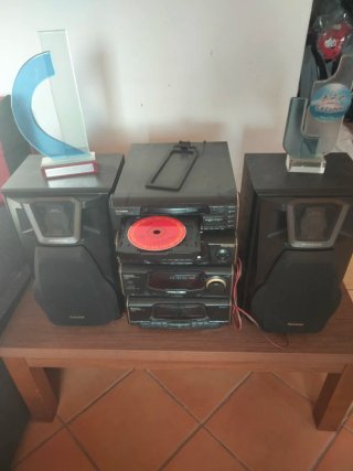 Equipo de Música (TECHNICS) Radio / CD / Casete /