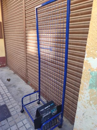 Burro expositor tienda con colgadores