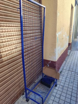 Burro expositor tienda con colgadores