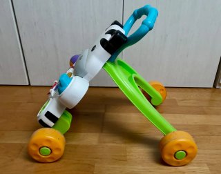 Andador correpasillos Vaca Fisher-Price