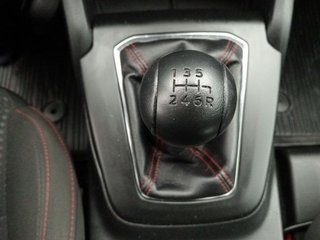 Ford Focus 1.0 Ecoboost MHEV 92kW ST-Line