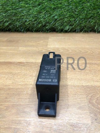 Bosch 0 281 003 083 Unidad de Control