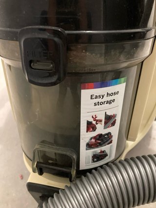 Aspiradora Bosch Serie 2 sin Bolsa