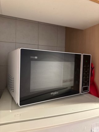 Microondas Whirlpool MWP 203 SB 20L 1000W