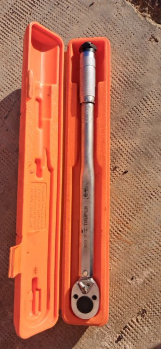Torquímetro Truper 1/2 20-150 lb-ft