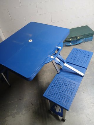 Tavolo da campeggio pieghevole con sedie wiltec