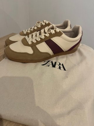 Zapatillas Zara mujer beige y marrón