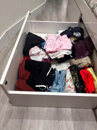 Estructura cama matrimonio 4 cajones